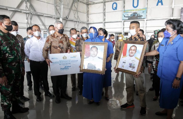 Bentuk Kepedulian, Bank Mandiri Santuni Keluarga Awak KRI Nanggala 402