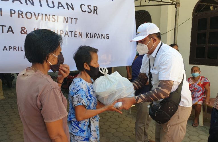 Bank Mandiri Serahkan Bantuan bagi Korban Gempa di Malang