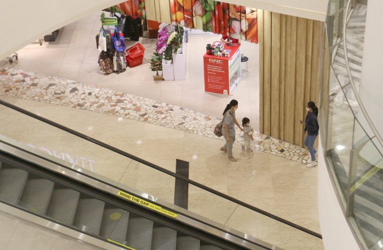 Level PPKM Turun, Anak-anak Diizinkan Masuk Mal