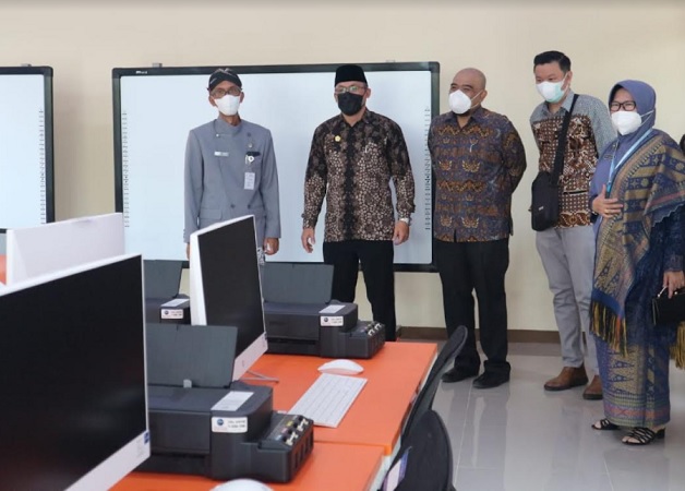 Kolaborasi BEI, PT, SMK, dan Sekuritas Dirikan GIE BEI SMKN 1 Kebumen