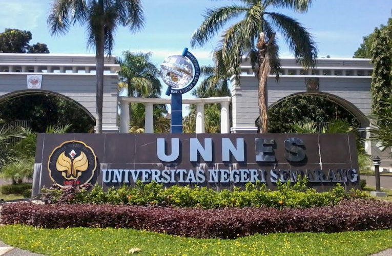 Universitas Negeri Semarang Masuk Kampus Favorit dengan 10 Prodi Ketat Persaingan