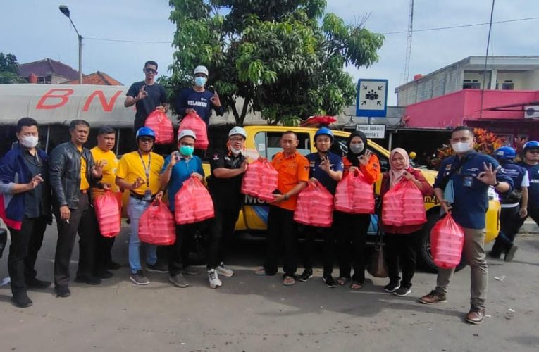 Bank Mandiri Salurkan Bantuan untuk Korban Gempa Bumi di Kabupaten Cianjur Jawa Barat