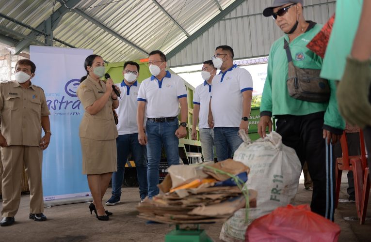 Manfaatkan Energi Surya Ramah Lingkungan, Asuransi Astra Adakan Estafet Peduli Bumi Denpasar