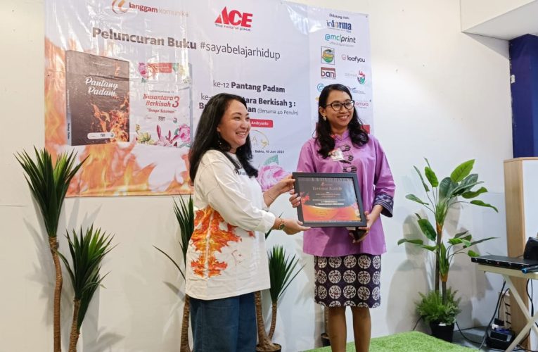 Gelar Boom Sale, ACE Plaza Ambarukmo Adakan Peluncuran Buku Terbitan Langgam Komunika