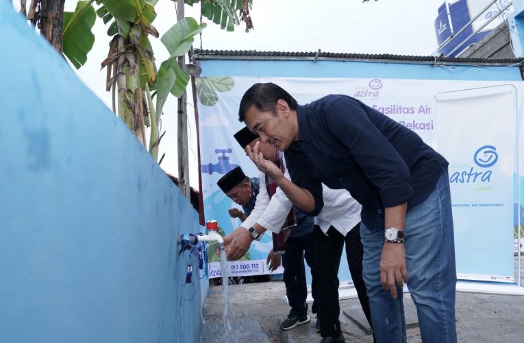 Berbarengan dengan Hari Air Sedunia, Asuransi Astra Bangun dan Resmikan Sarana Air Bersih di Desa Muarabakti, Bekasi Jabar