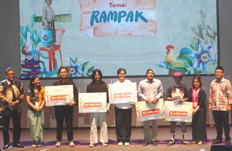Pembukaan Festival Sastra Yogyakarta 2025, Rayakan Akar dan Ekspresi Puisi