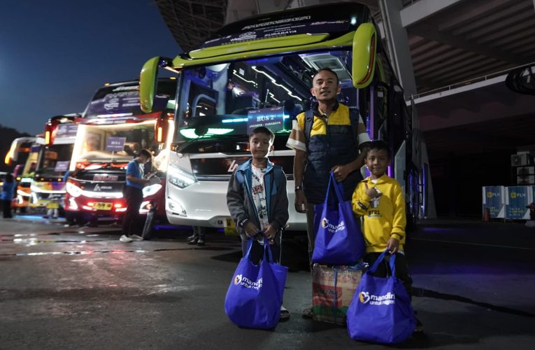 Bank Mandiri Berangkatkan 10.000 Lebih Pemudik melalui Program Mudik Bersama Gratis