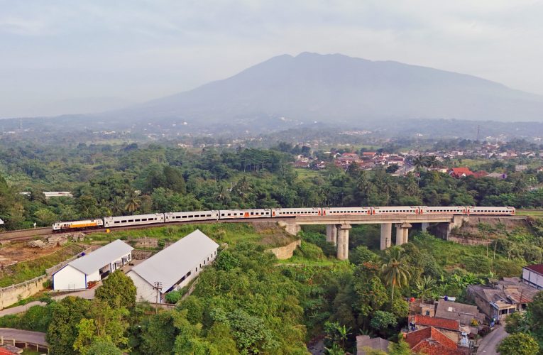 Upaya Turunkan Emisi, PT KAI Susun Strategi Net Zero Emmision 2060